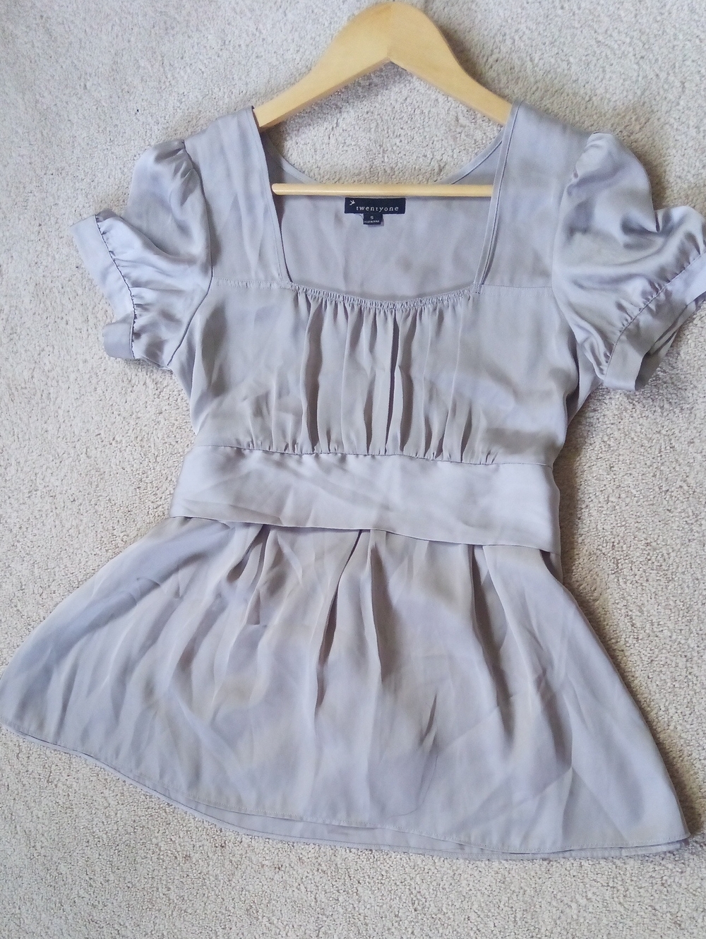 P17" L24" Satin Grey Square Neck Short Puff Sleeve Peplum Blouse With Waist Tie